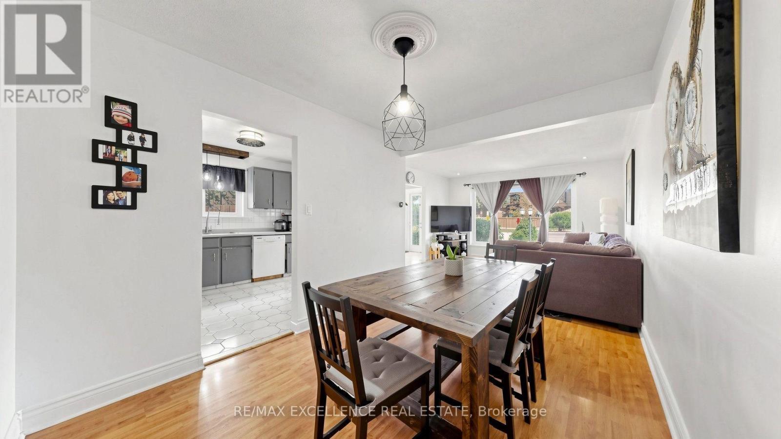 28 Glenvale Boulevard, Brampton, ON