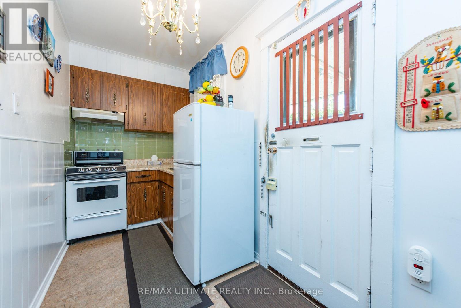 127 Salem Avenue, Toronto, ON