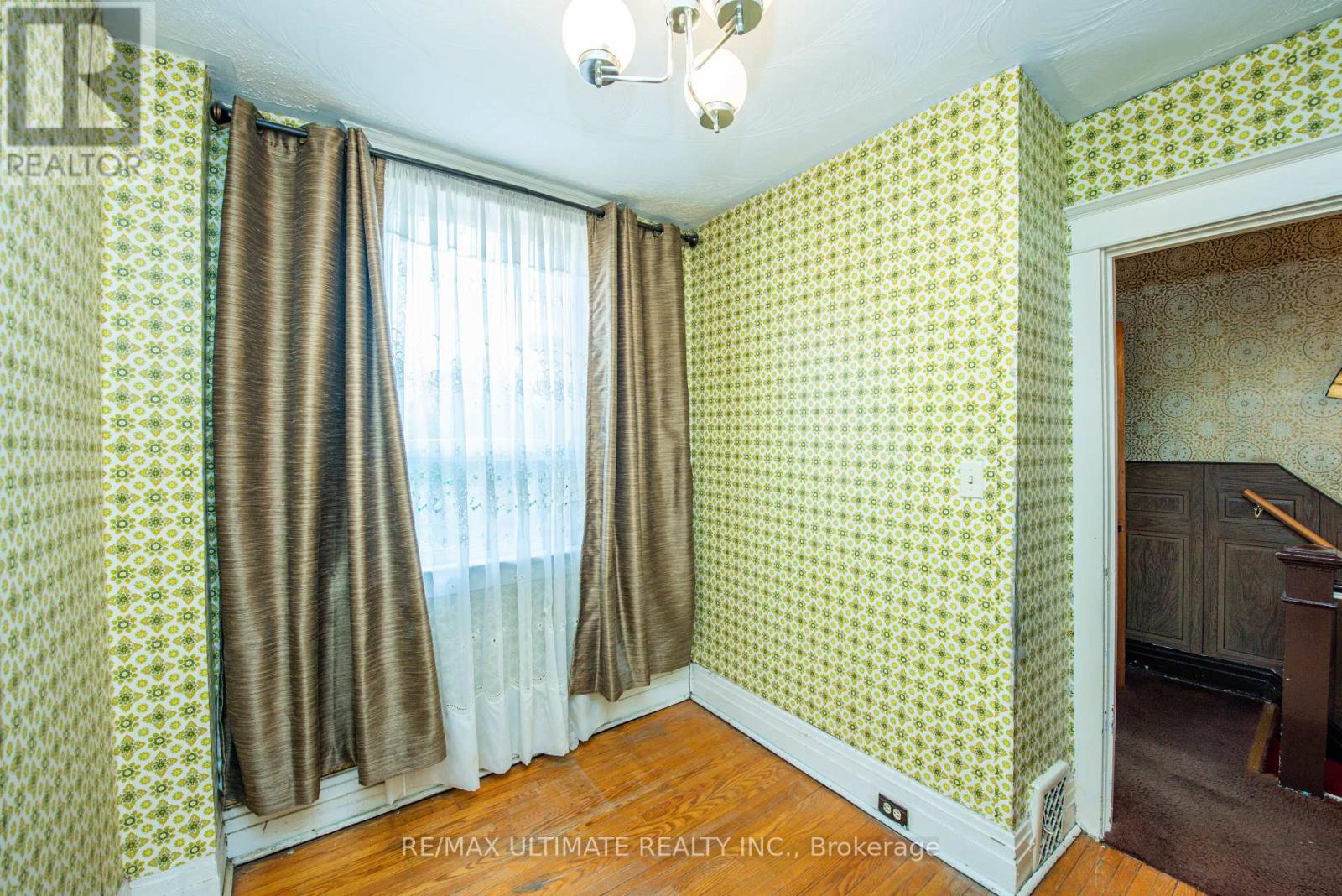 127 Salem Avenue, Toronto, ON
