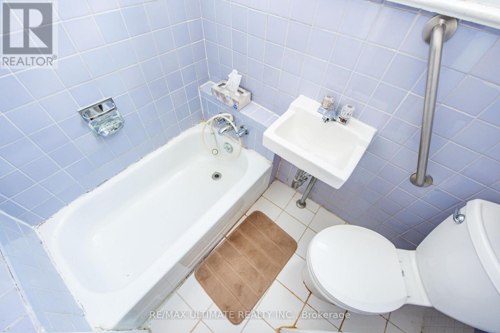 127 Salem Avenue, Toronto, ON