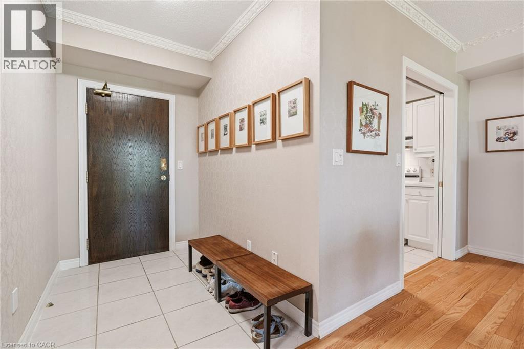 77 Governor'S Road Unit# 404, Dundas, ON