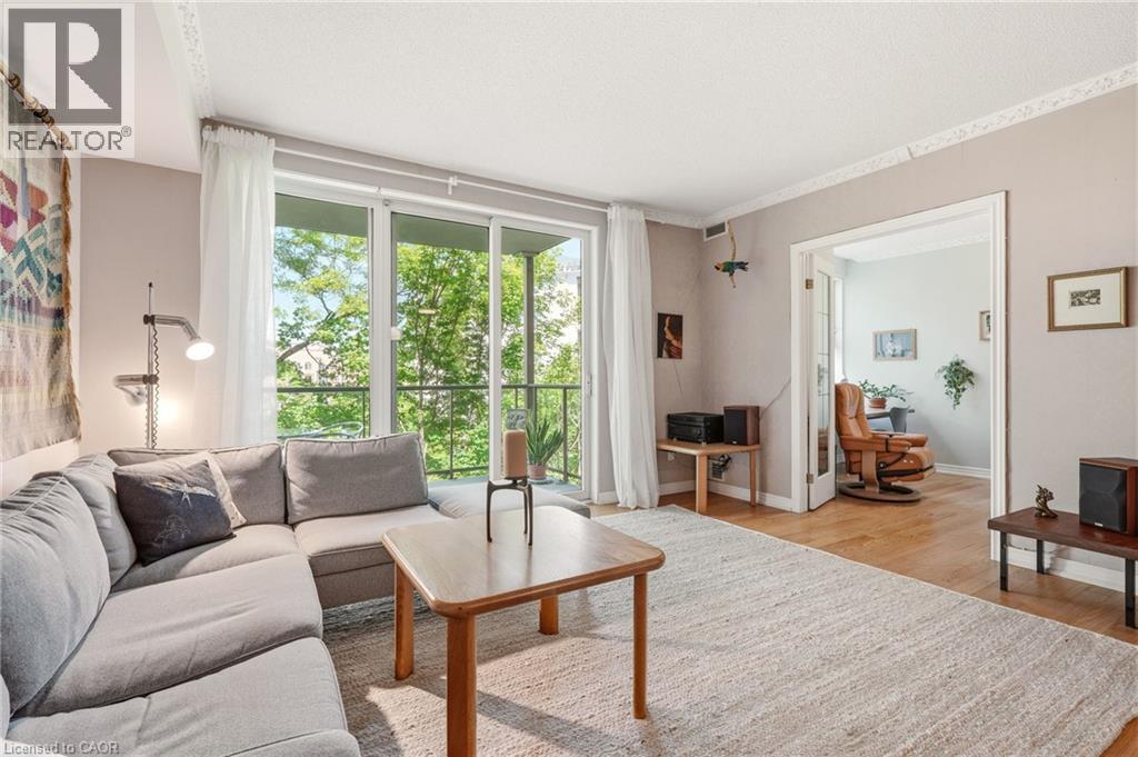 77 Governor'S Road Unit# 404, Dundas, ON