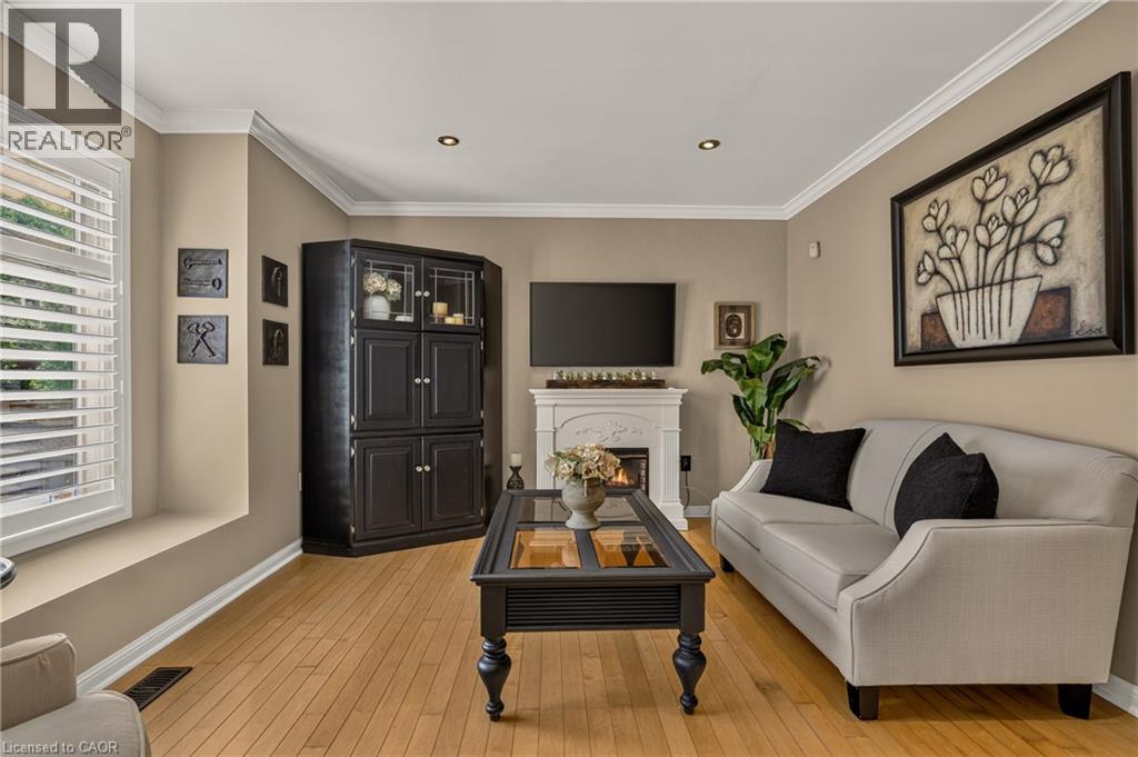 5036 Haswell Lane, Burlington, ON