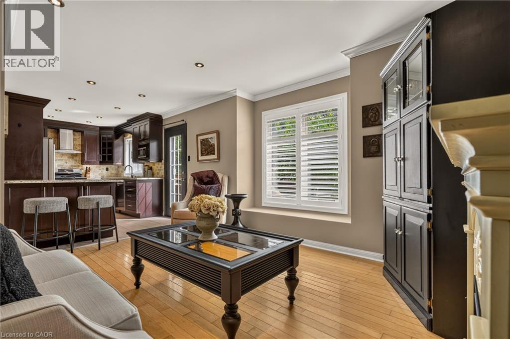 5036 Haswell Lane, Burlington, ON