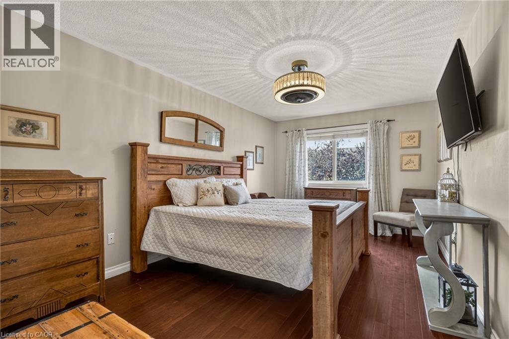 5036 Haswell Lane, Burlington, ON