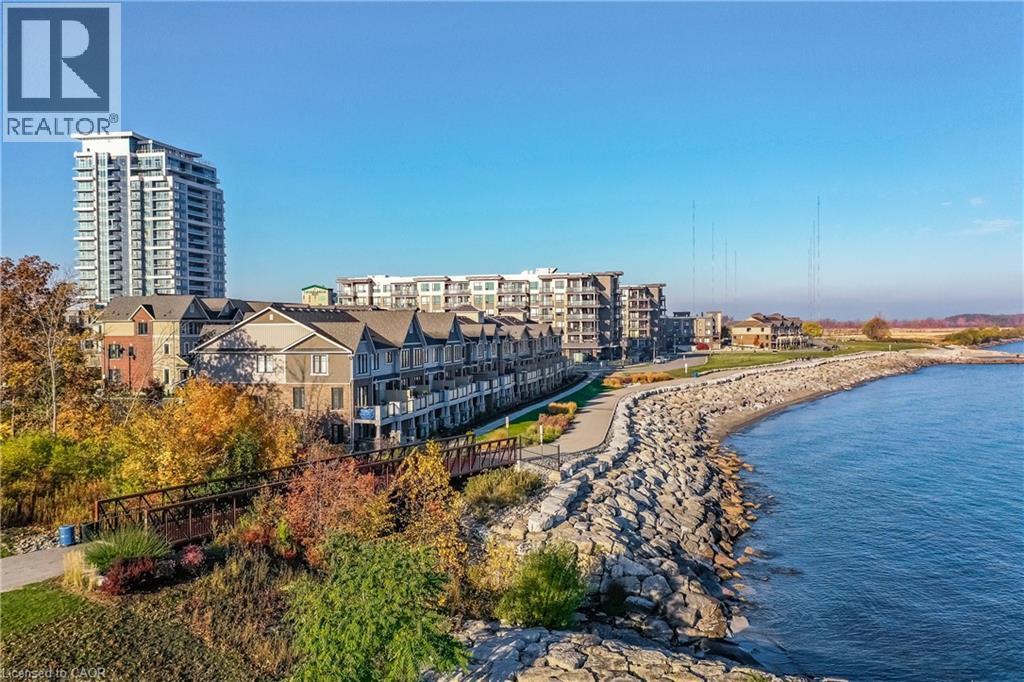 58 Windward Drive, Grimsby, ON