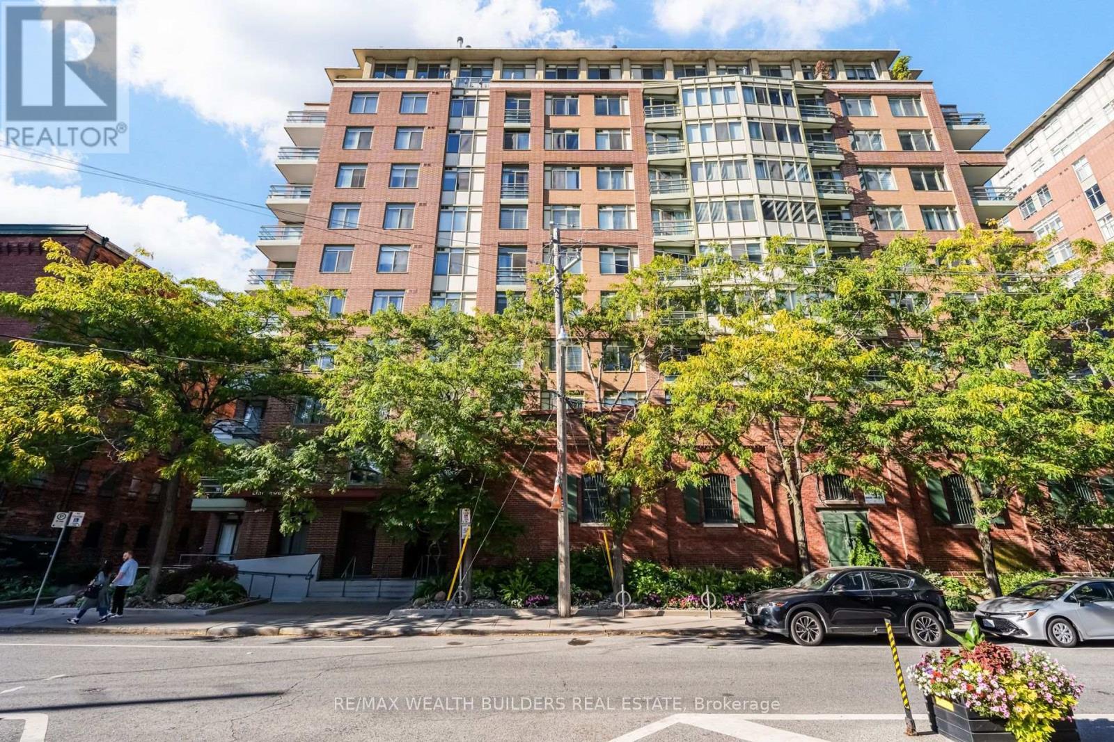Sp09 - 70 Mill Street, Toronto, ON