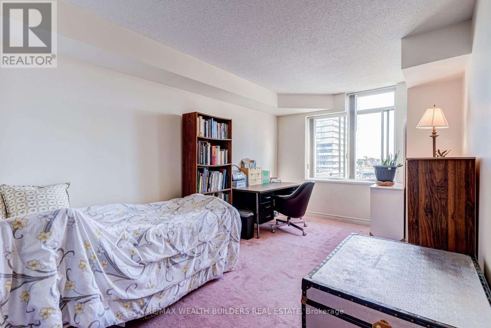 Sp09 - 70 Mill Street, Toronto, ON