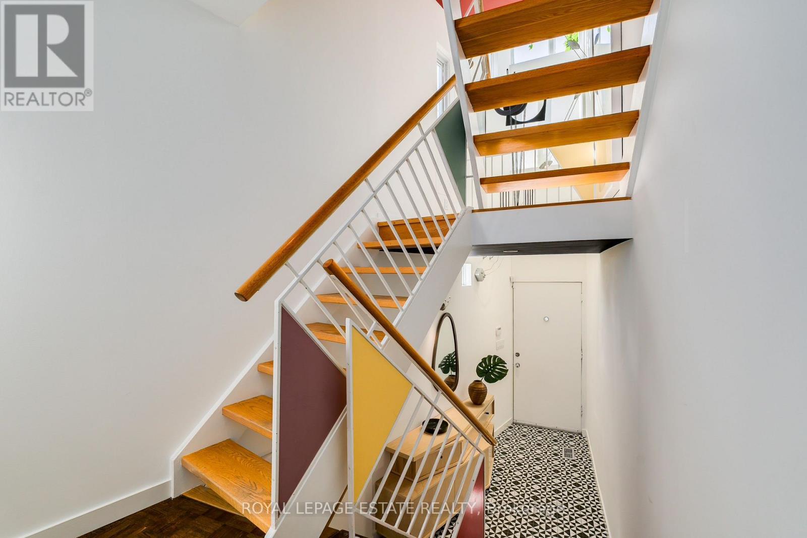 61 Seaton Street, Toronto, ON