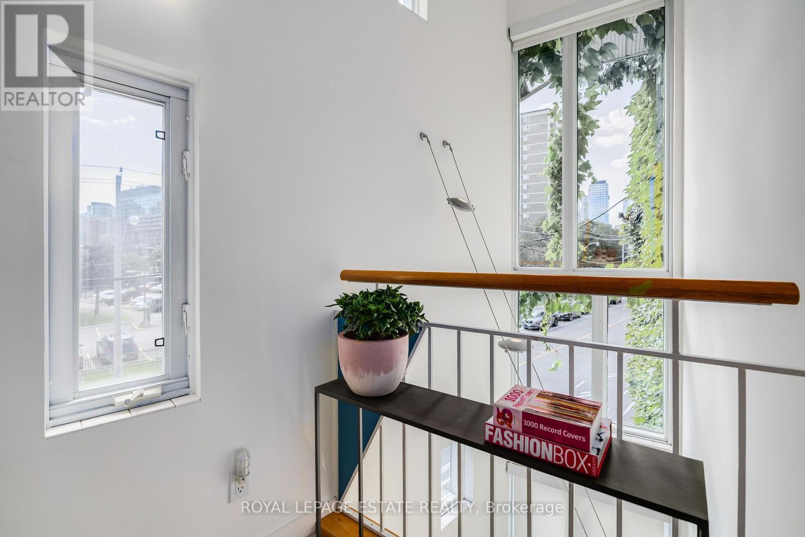 61 Seaton Street, Toronto, ON