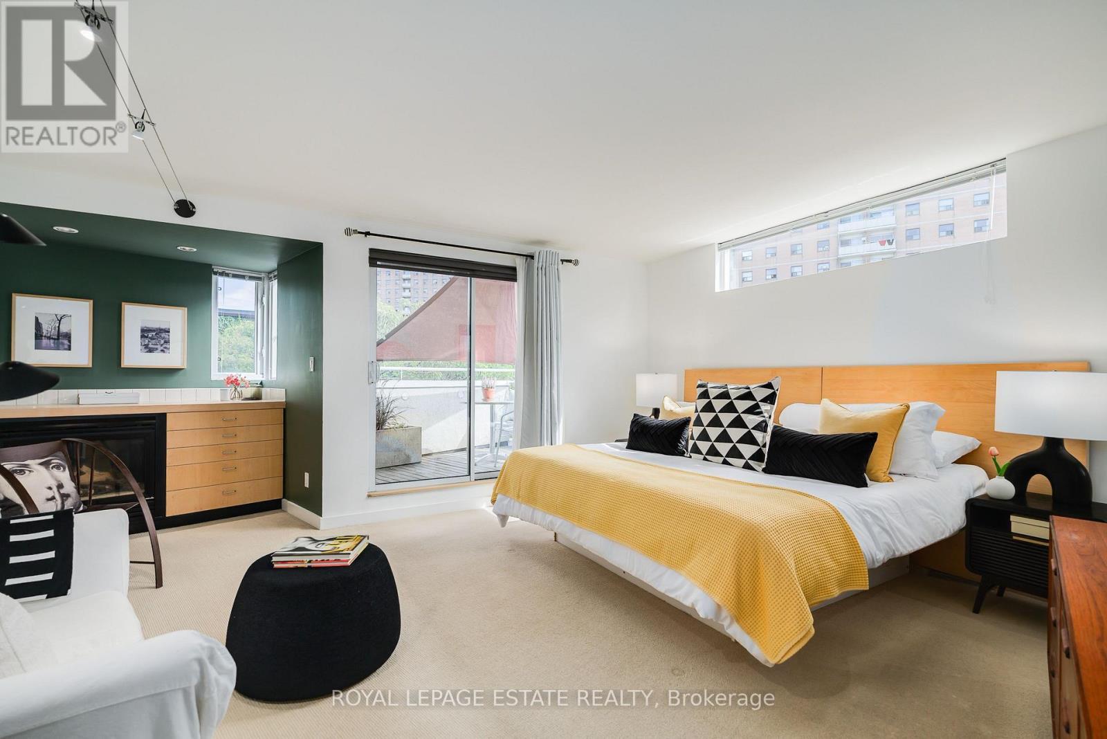 61 Seaton Street, Toronto, ON
