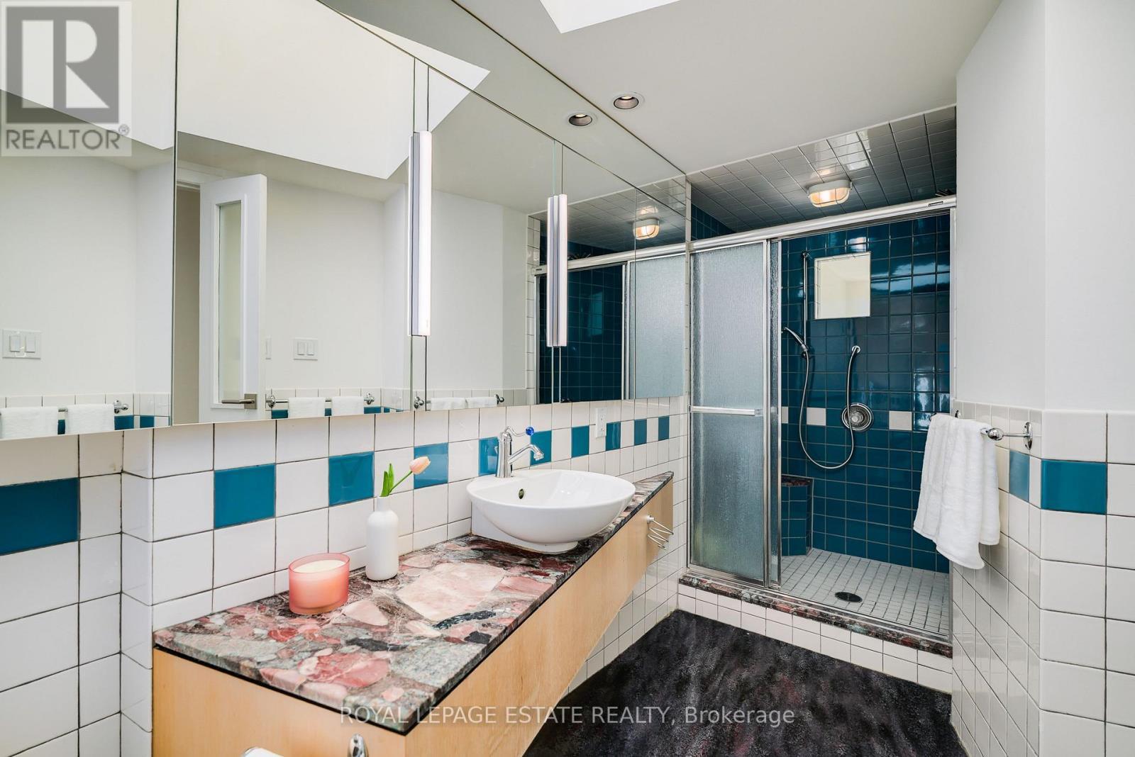 61 Seaton Street, Toronto, ON