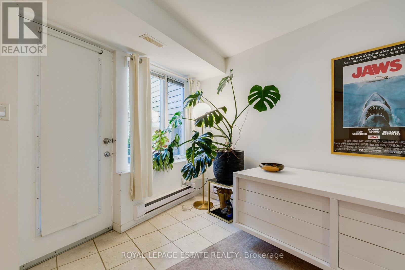 61 Seaton Street, Toronto, ON