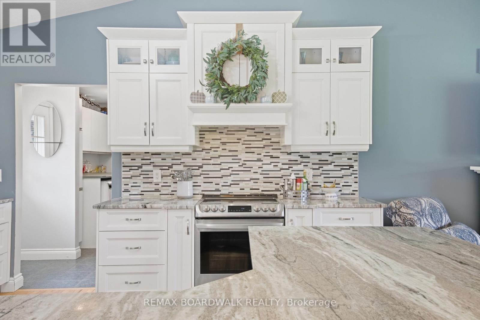 2725 Mcintosh Road, Augusta, ON