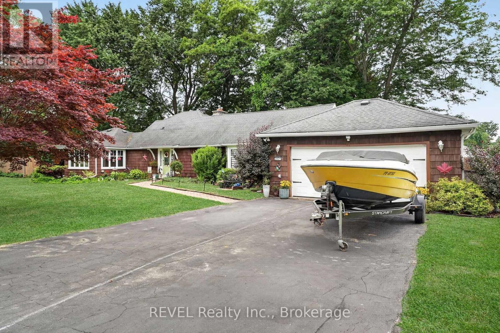 2631 Thompson Road, Fort Erie (Bowen), ON