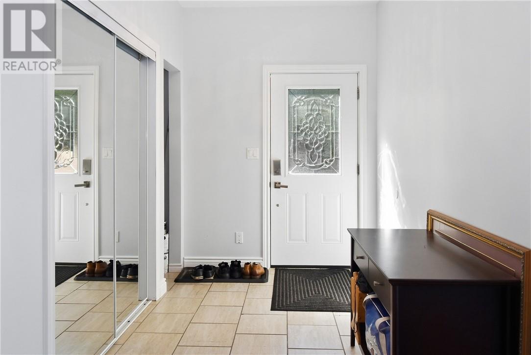 2 Evans Road, Copper Cliff, ON