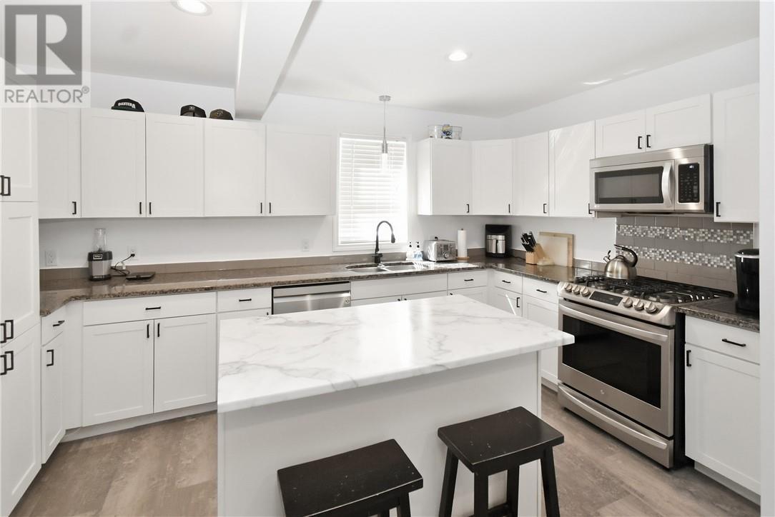 2 Evans Road, Copper Cliff, ON