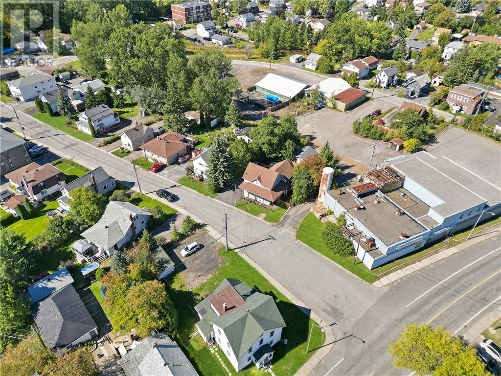 2 Evans Road, Copper Cliff, ON