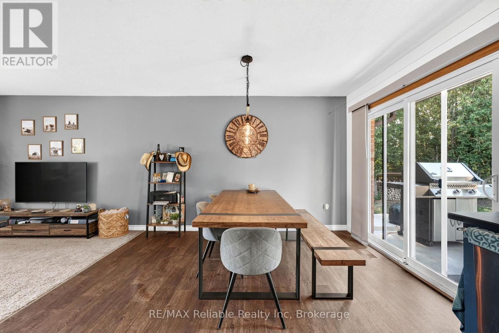 38823 Vienna Street, Bluewater (Stanley), ON