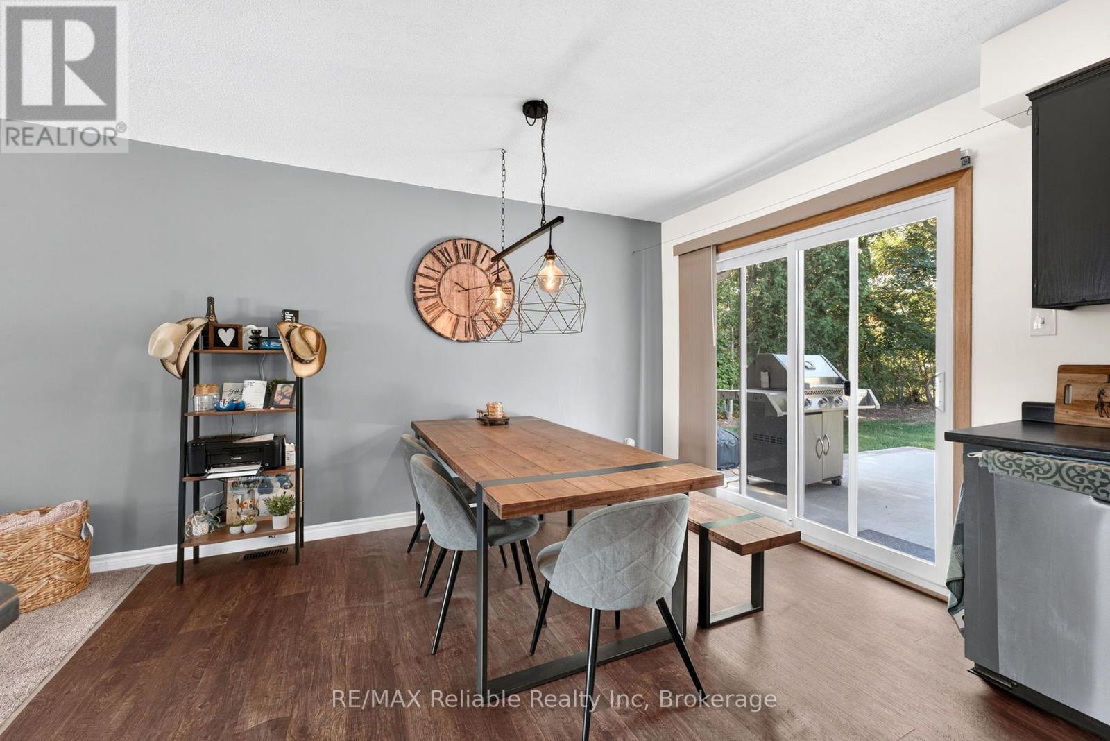 38823 Vienna Street, Bluewater (Stanley), ON