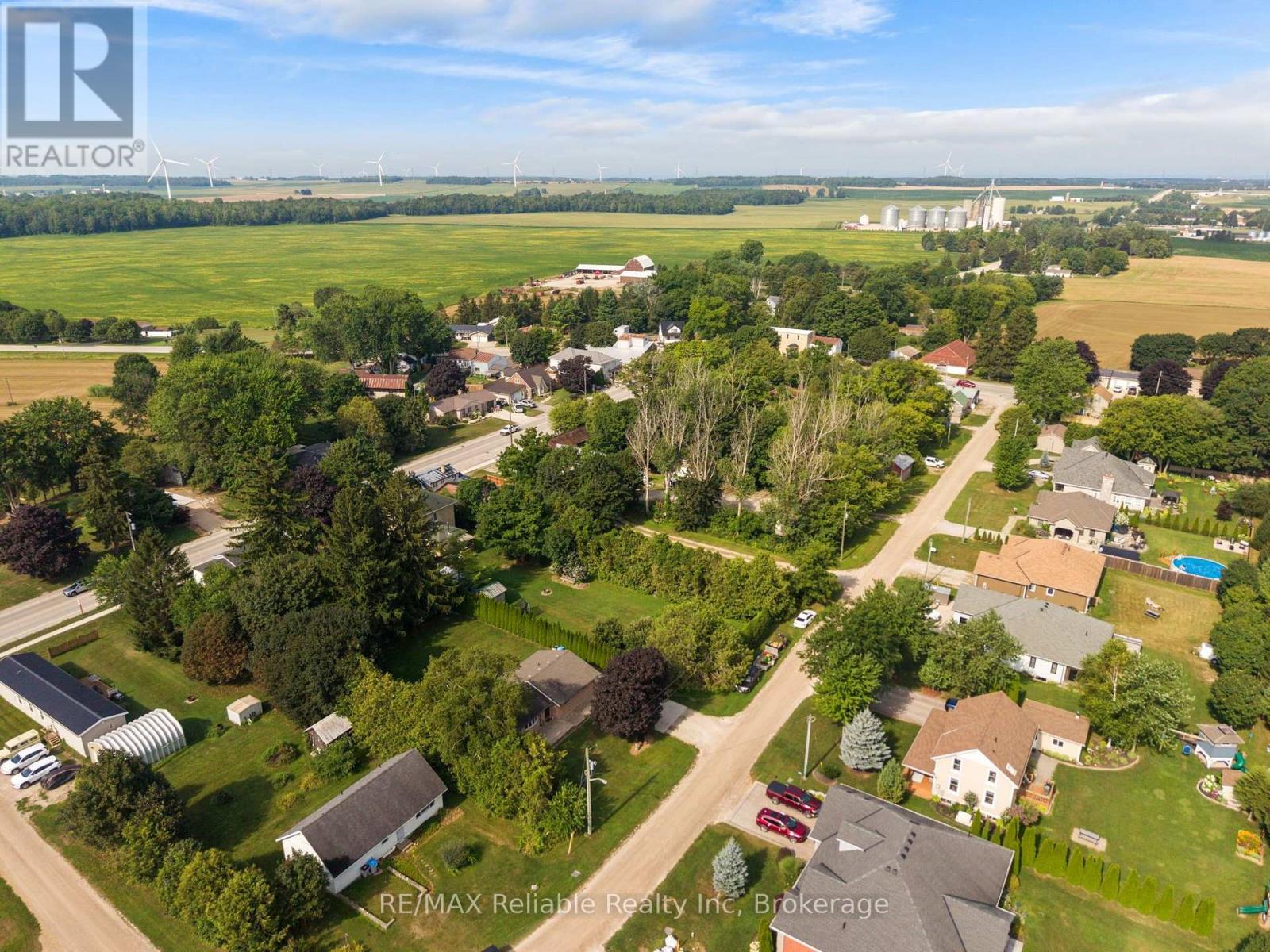 38823 Vienna Street, Bluewater (Stanley), ON