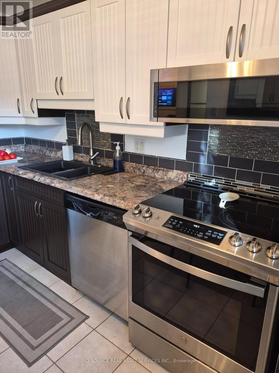 1576 Lassiter Terrace, Ottawa, ON