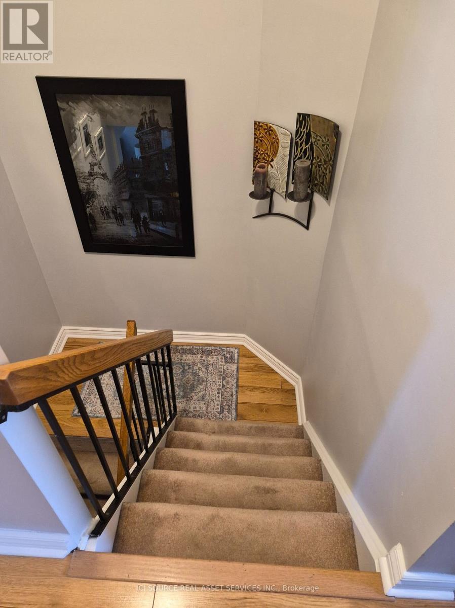 1576 Lassiter Terrace, Ottawa, ON