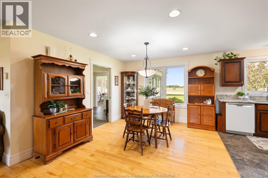 1642 Road 2 West, Kingsville, ON