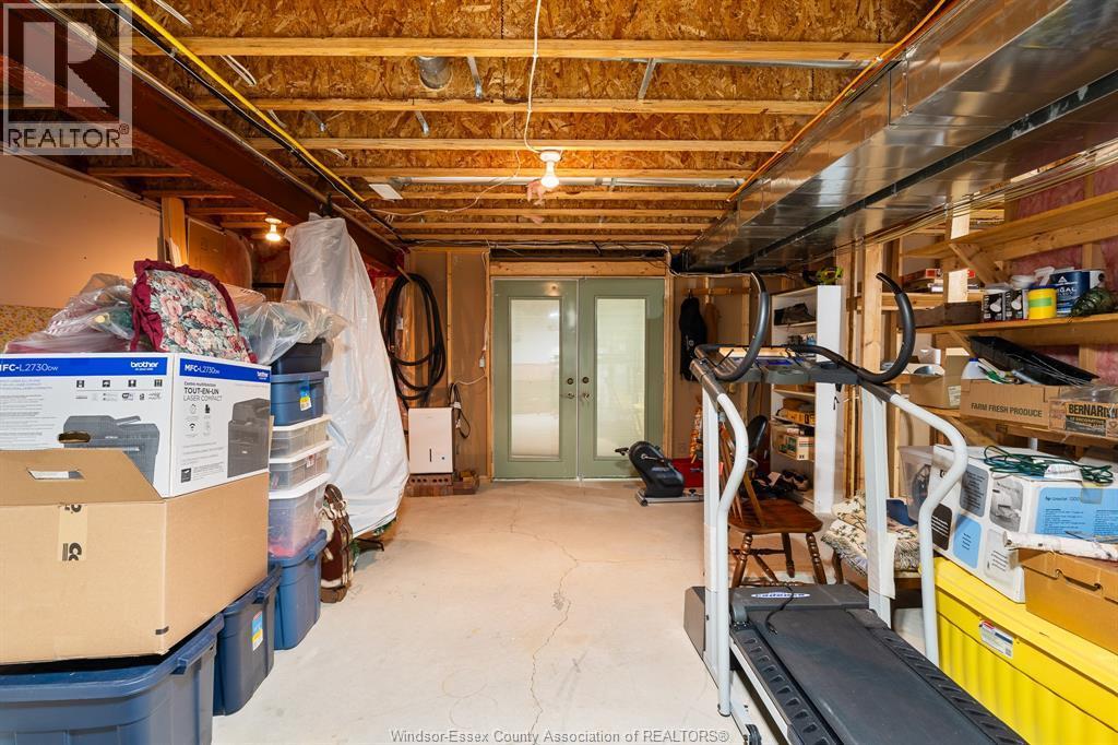 1642 Road 2 West, Kingsville, ON