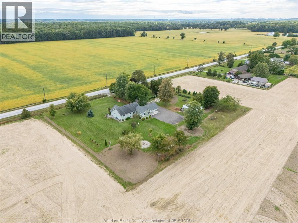 1642 Road 2 West, Kingsville, ON