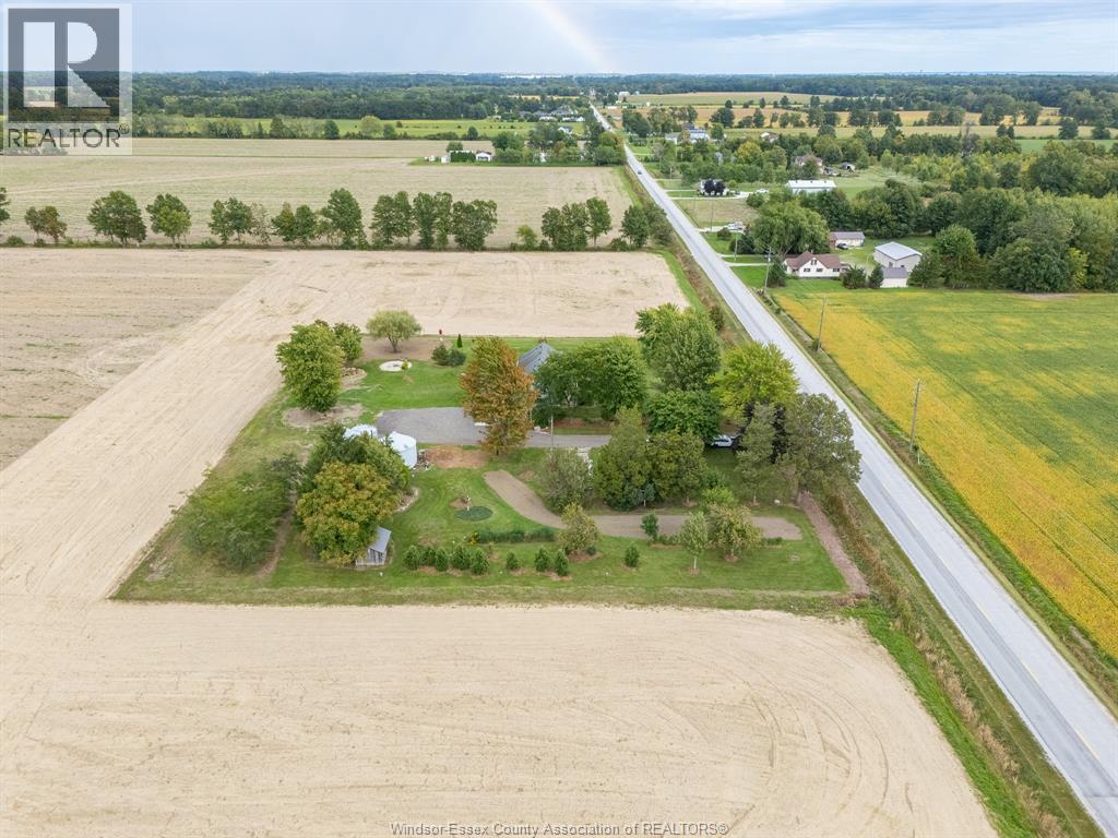 1642 Road 2 West, Kingsville, ON