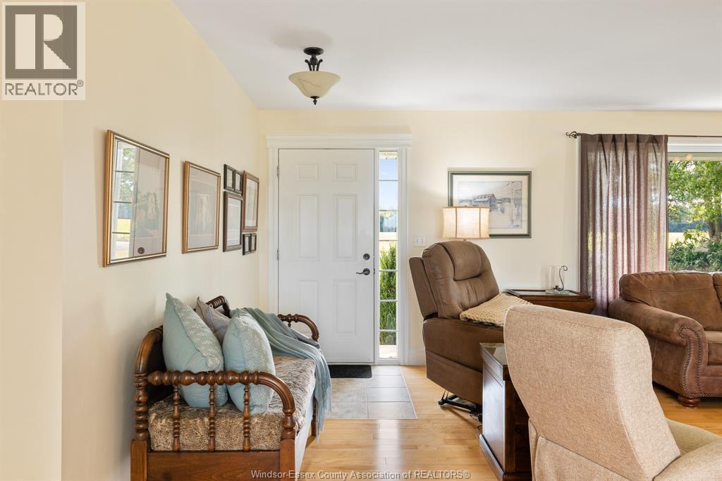 1642 Road 2 West, Kingsville, ON