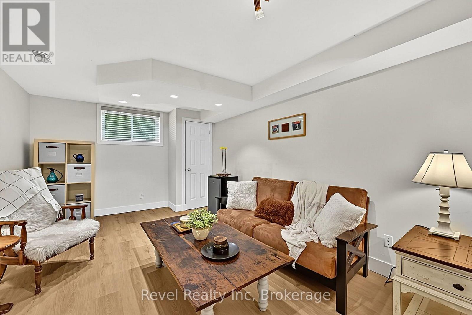 18 Rue Vanier Road, Tiny (Lafontaine), ON