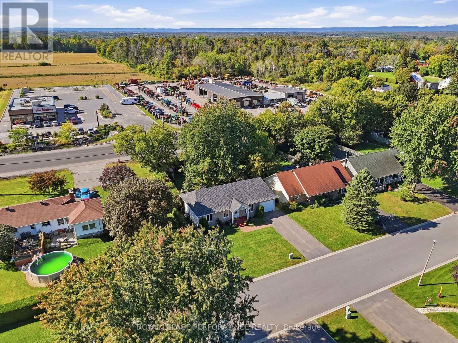 71 Stephens Street, Champlain, ON