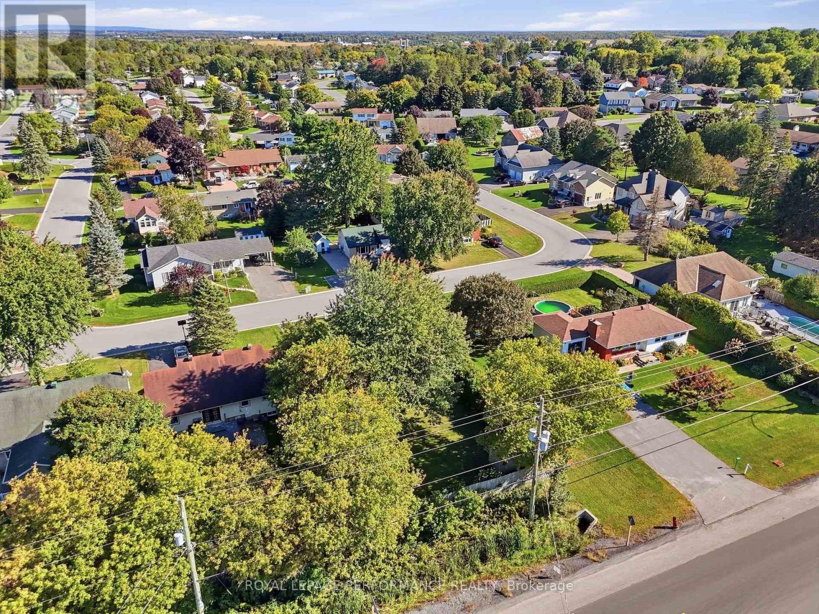 71 Stephens Street, Champlain, ON