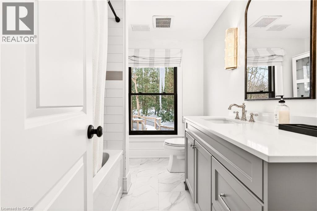 2129 Highview Drive, Burlington, ON