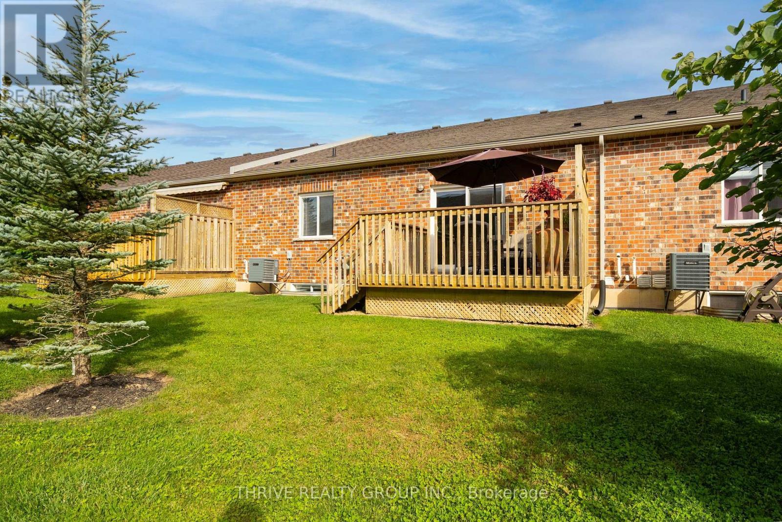 19 - 220 Walnut Street, Lucan Biddulph (Lucan), ON