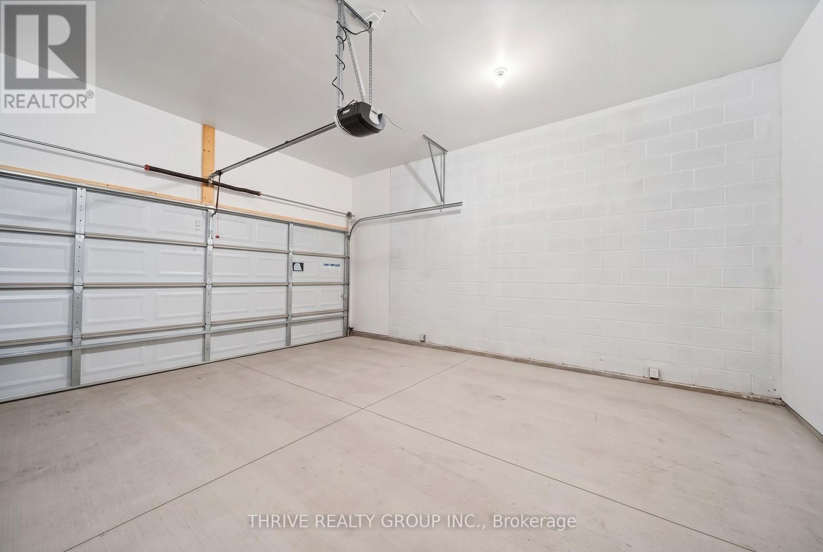 19 - 220 Walnut Street, Lucan Biddulph (Lucan), ON