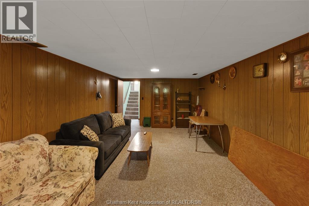 524 Dora Drive, Wallaceburg, ON