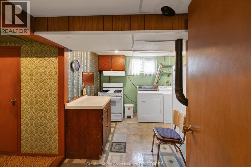524 Dora Drive, Wallaceburg, ON