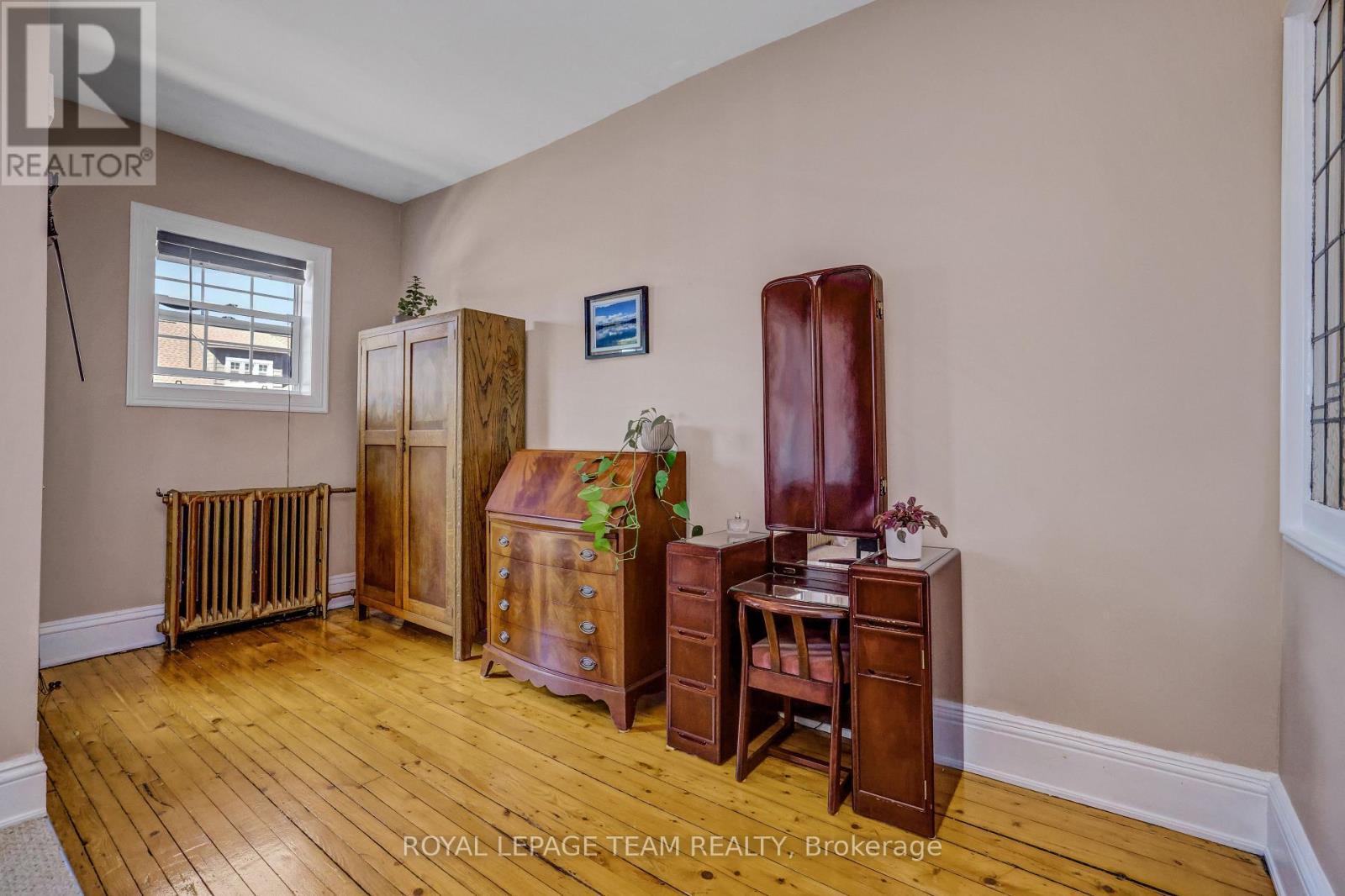 504 Clarence Street E, Ottawa, ON