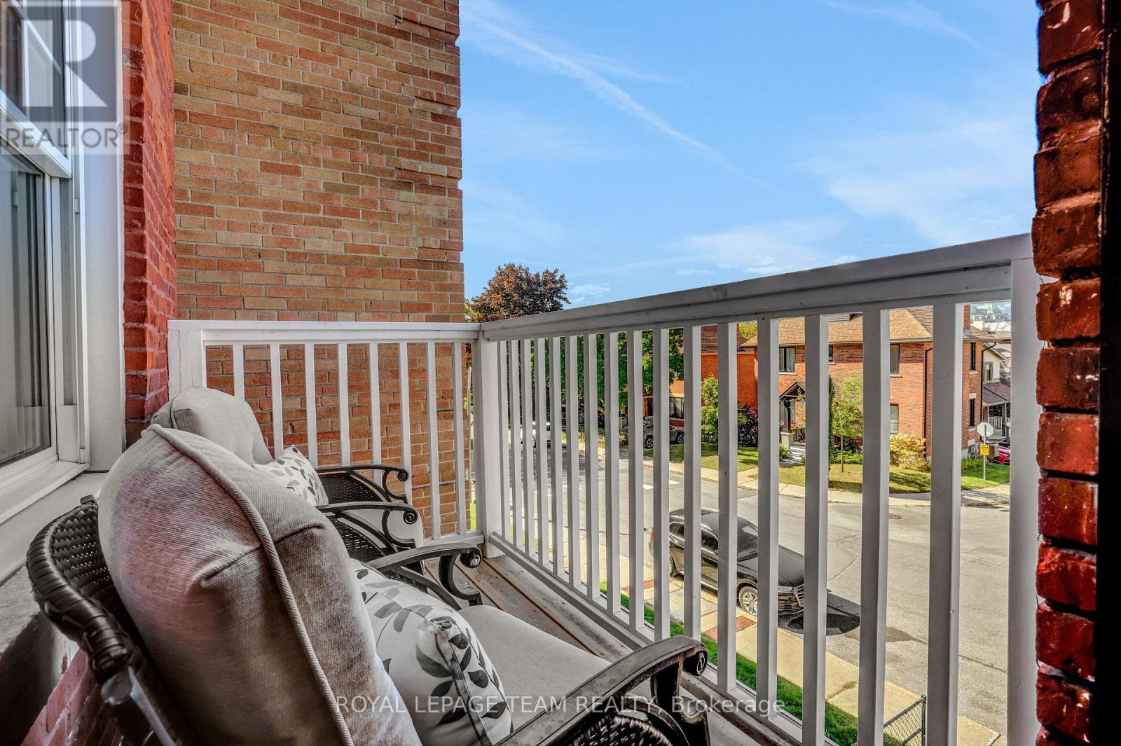 504 Clarence Street E, Ottawa, ON