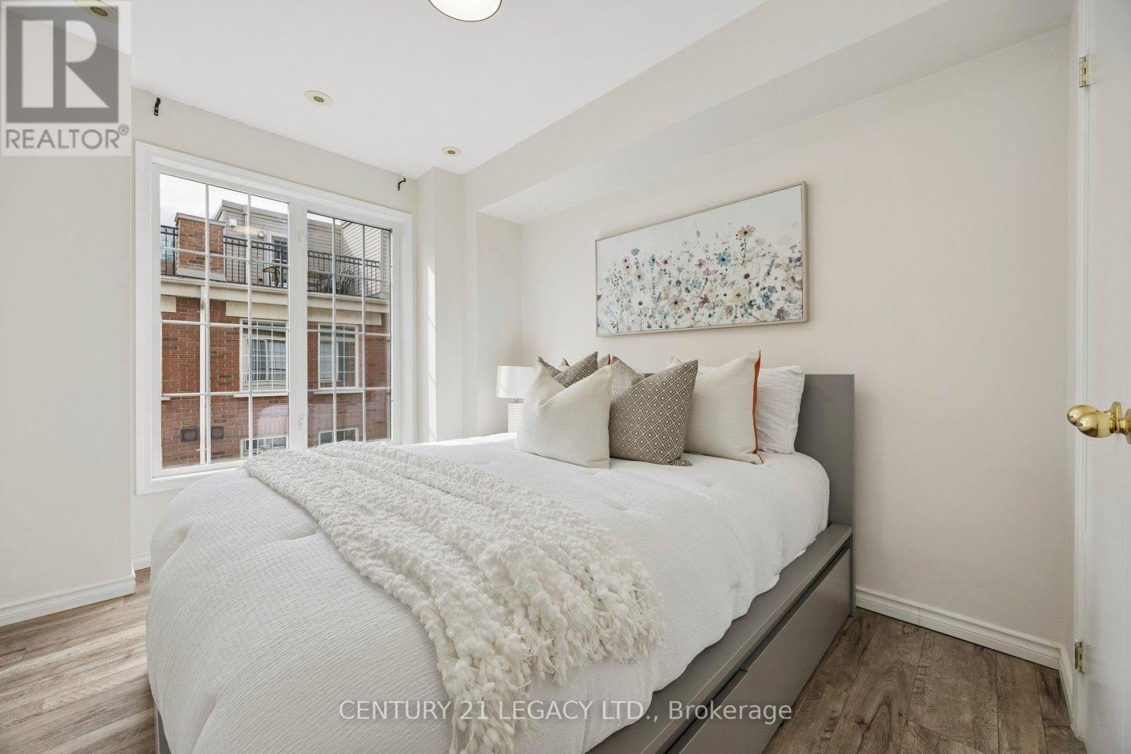 659 - 3 Everson Drive, Toronto, ON