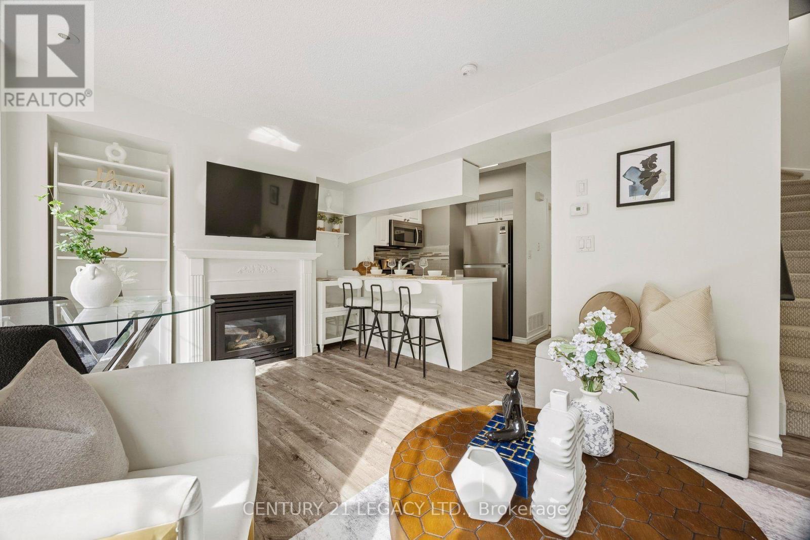 659 - 3 Everson Drive, Toronto, ON