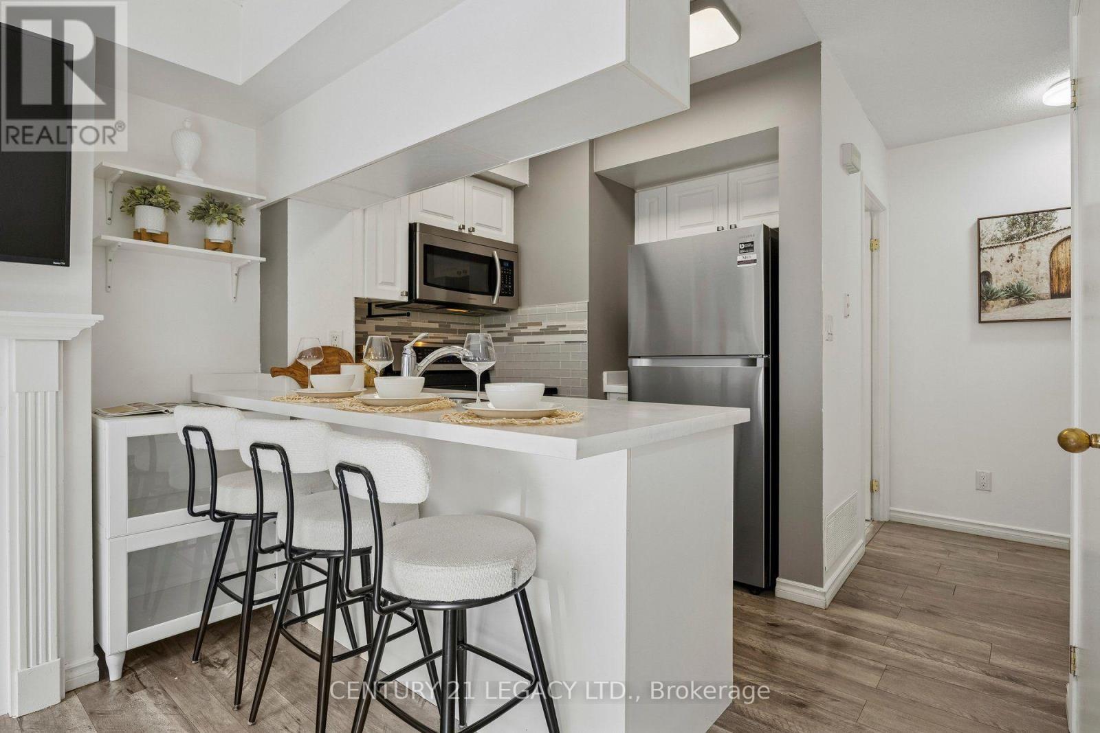 659 - 3 Everson Drive, Toronto, ON