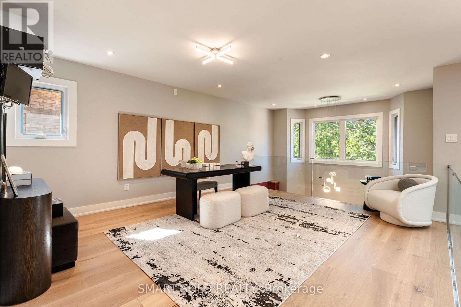 231 Hounslow Avenue, Toronto, ON