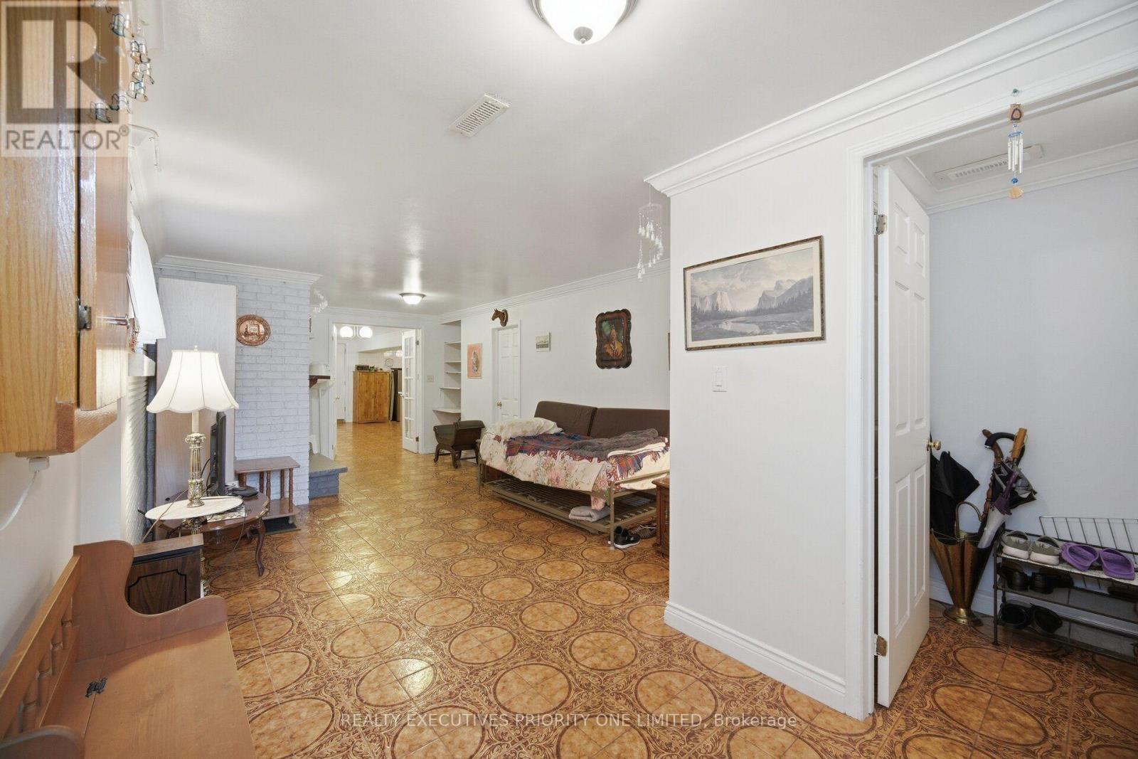 43 Elana Drive, Toronto, ON