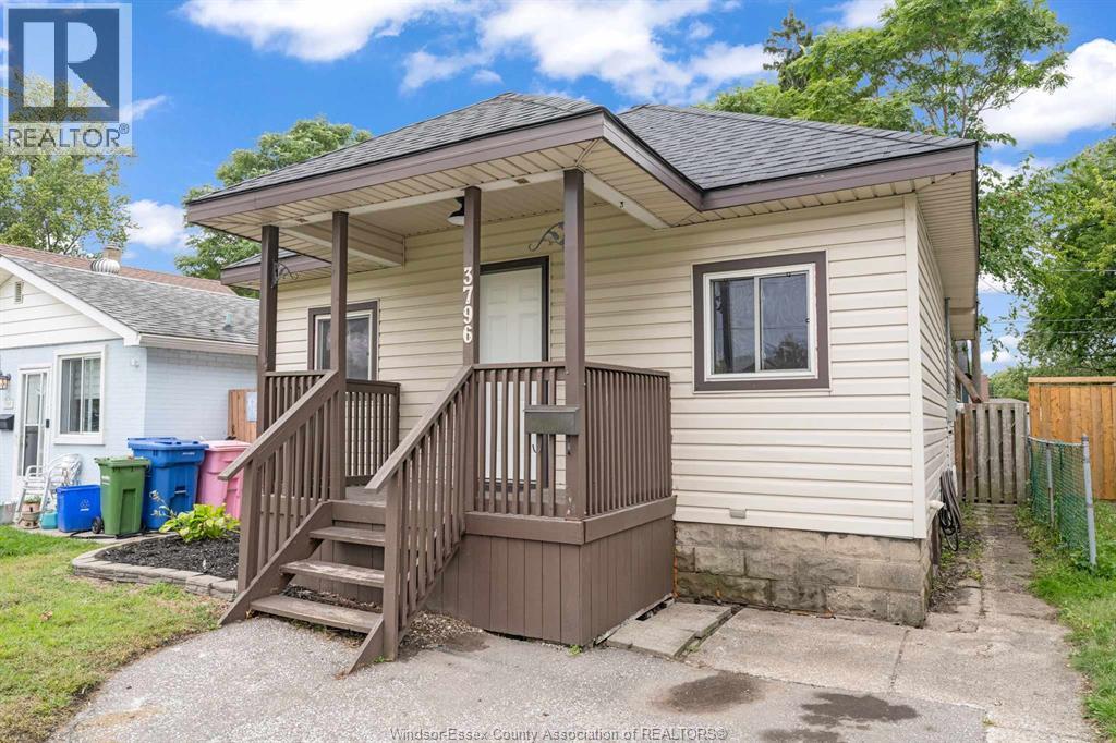3796 Glenfield Street, Windsor, ON