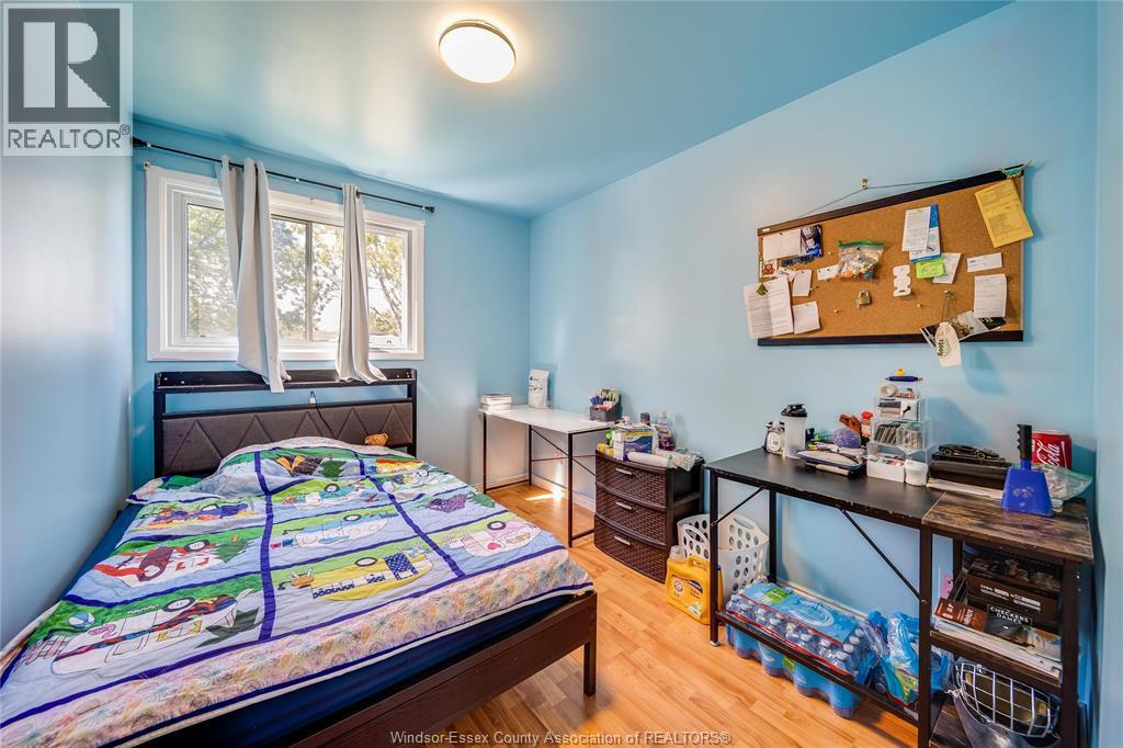 368 Carling Crescent, Windsor, ON