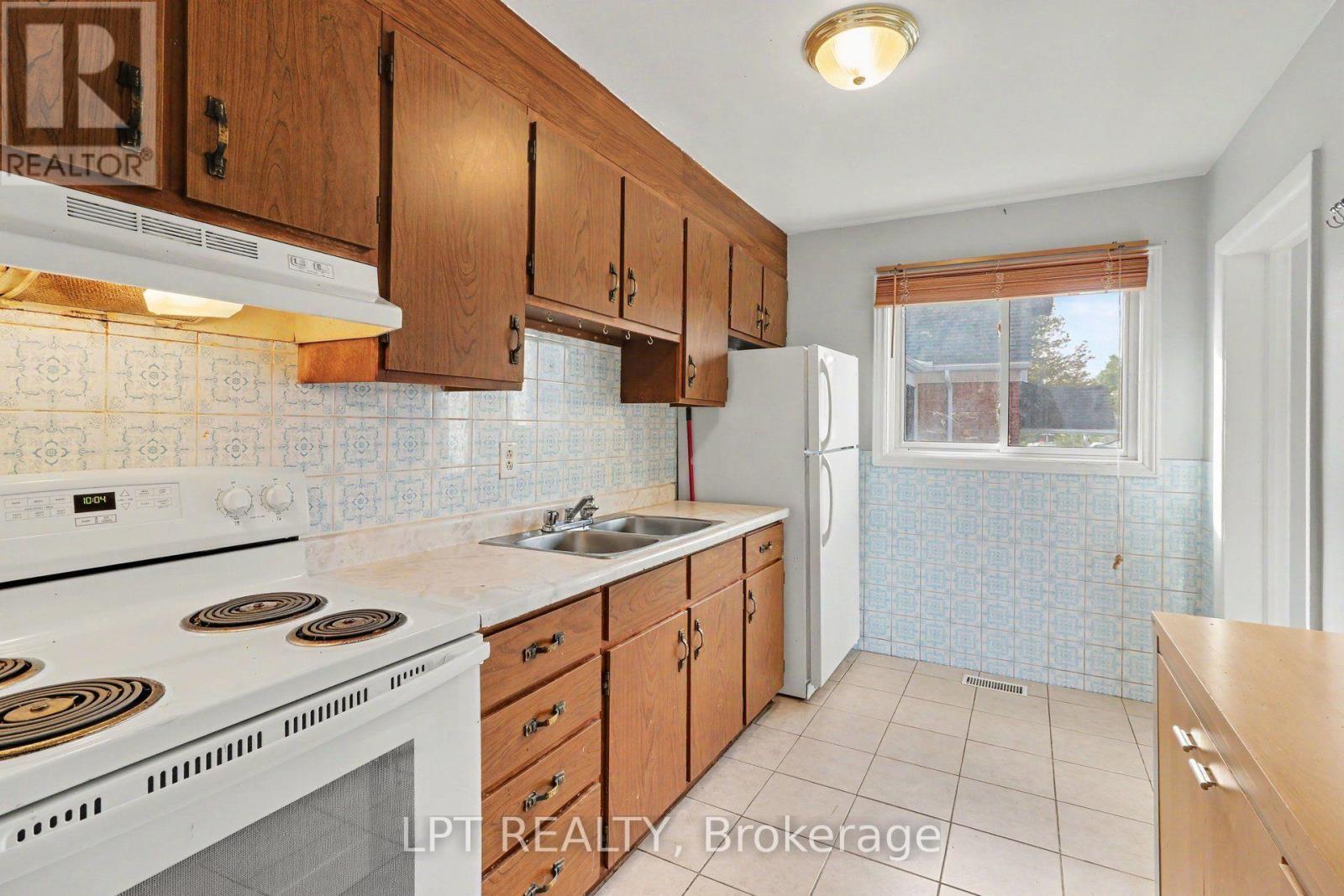 703 Morgan Street, Ottawa, ON